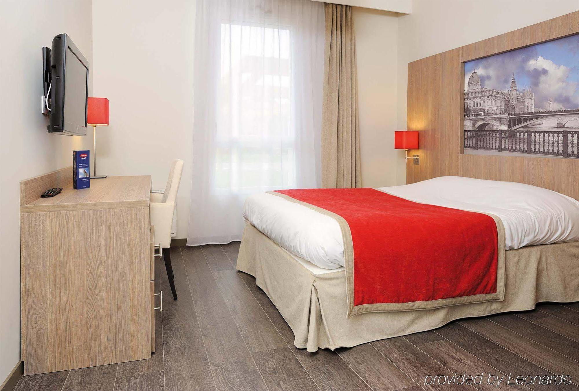 Residhome Paris-Гианкур Екстериор снимка